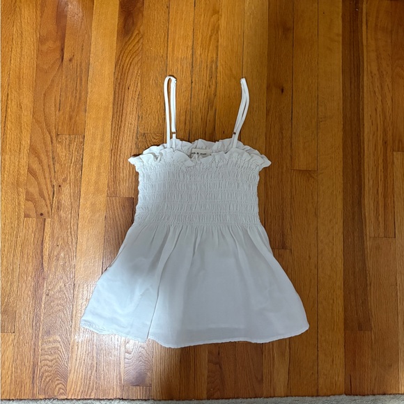 Cloth & Stone White Smocked Top - Picture 1 of 3